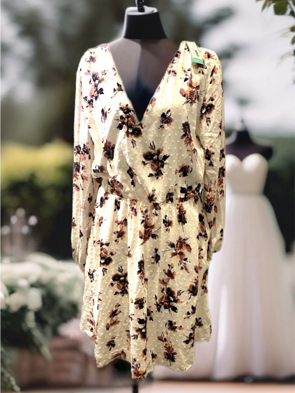 Collective concept textured floral ROMANTIC cottagecore dress ivory size L